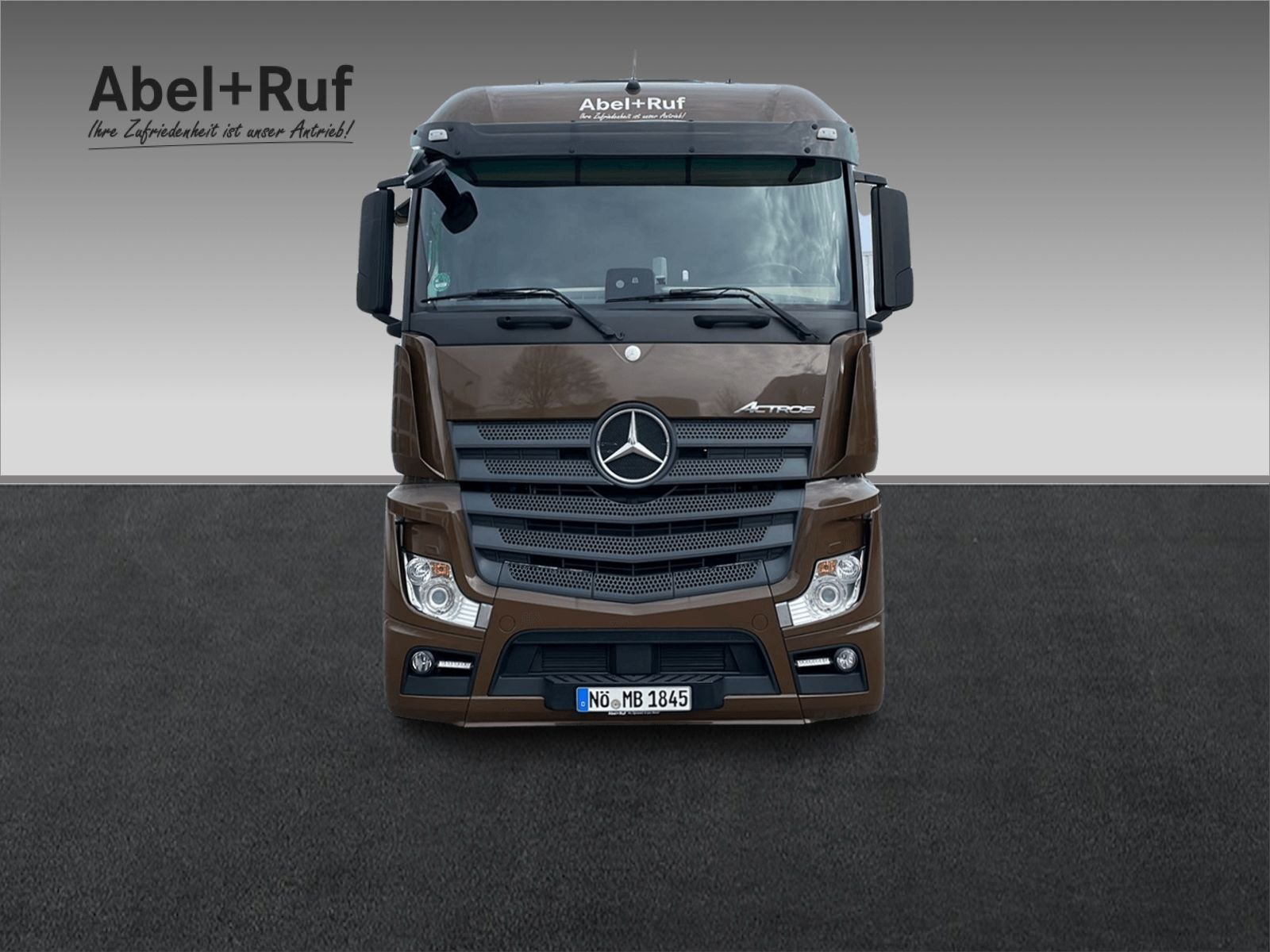 Actros 1845 LS 4x2 Streamspace+Retarder+Xenon Bild 2
