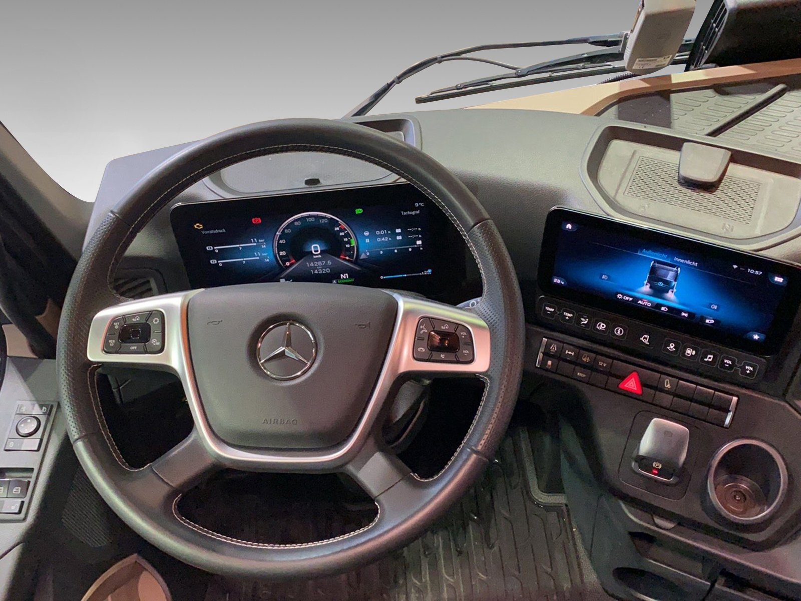 Actros 1845 LS 4x2 F 13 Schubbodenhydrl. Bild 7