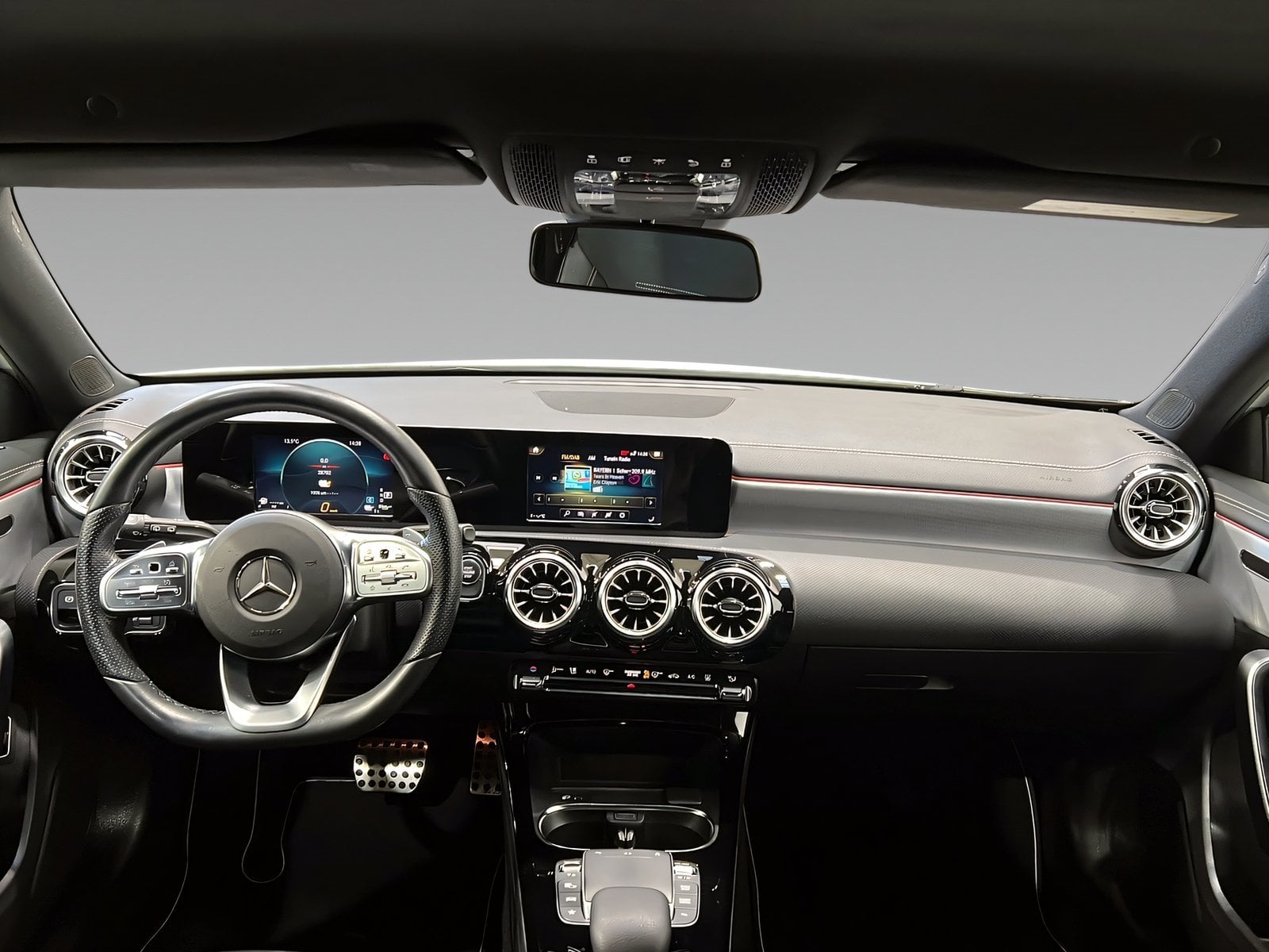 A 250 e AMG+LED+NIGHT+Kamera+Ambiente+CarPlay Bild 11