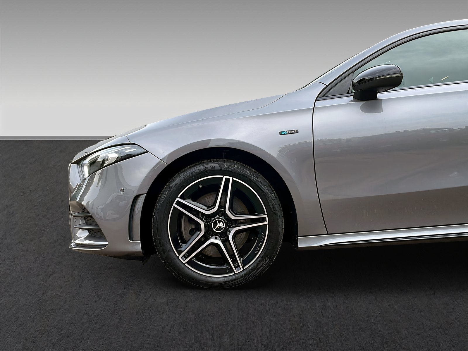 A 250 e AMG+LED+NIGHT+Kamera+CarPlay+Ambiente Bild 4