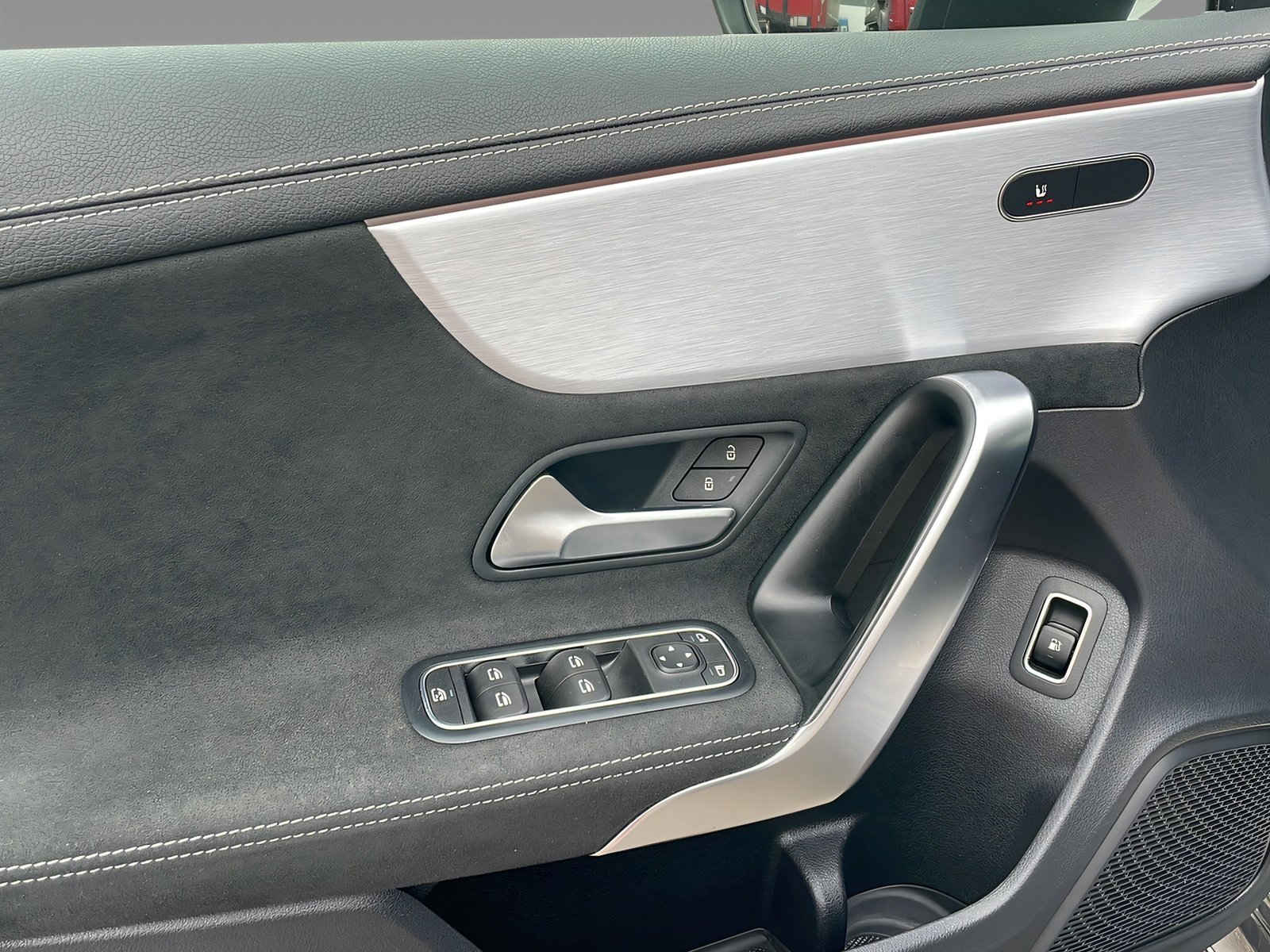 A 250 e AMG+LED+NIGHT+Kamera+CarPlay+Ambiente Bild 14