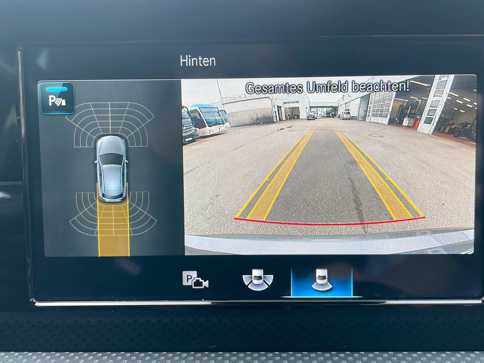 A 250 e AMG+LED+NIGHT+Kamera+CarPlay+Ambiente Bild 15