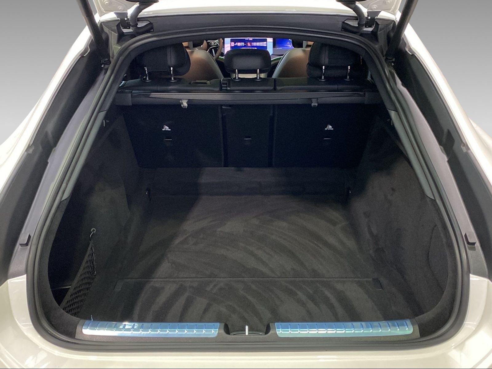 EQS 580 4M+HYPER+Pano+AIRMATIC+DISTR+DIGITAL+360 Bild 8