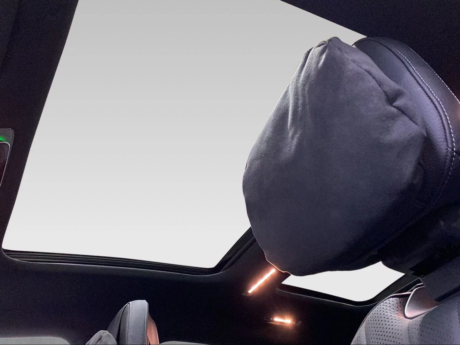 EQS 580 4M+HYPER+Pano+AIRMATIC+DISTR+DIGITAL+360 Bild 11