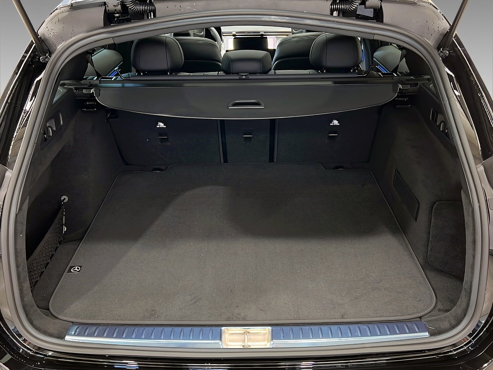 E 450d 4M T AMG+DIST+NIGHT+Burm+HuD+StHz+AHK+360 Bild 6