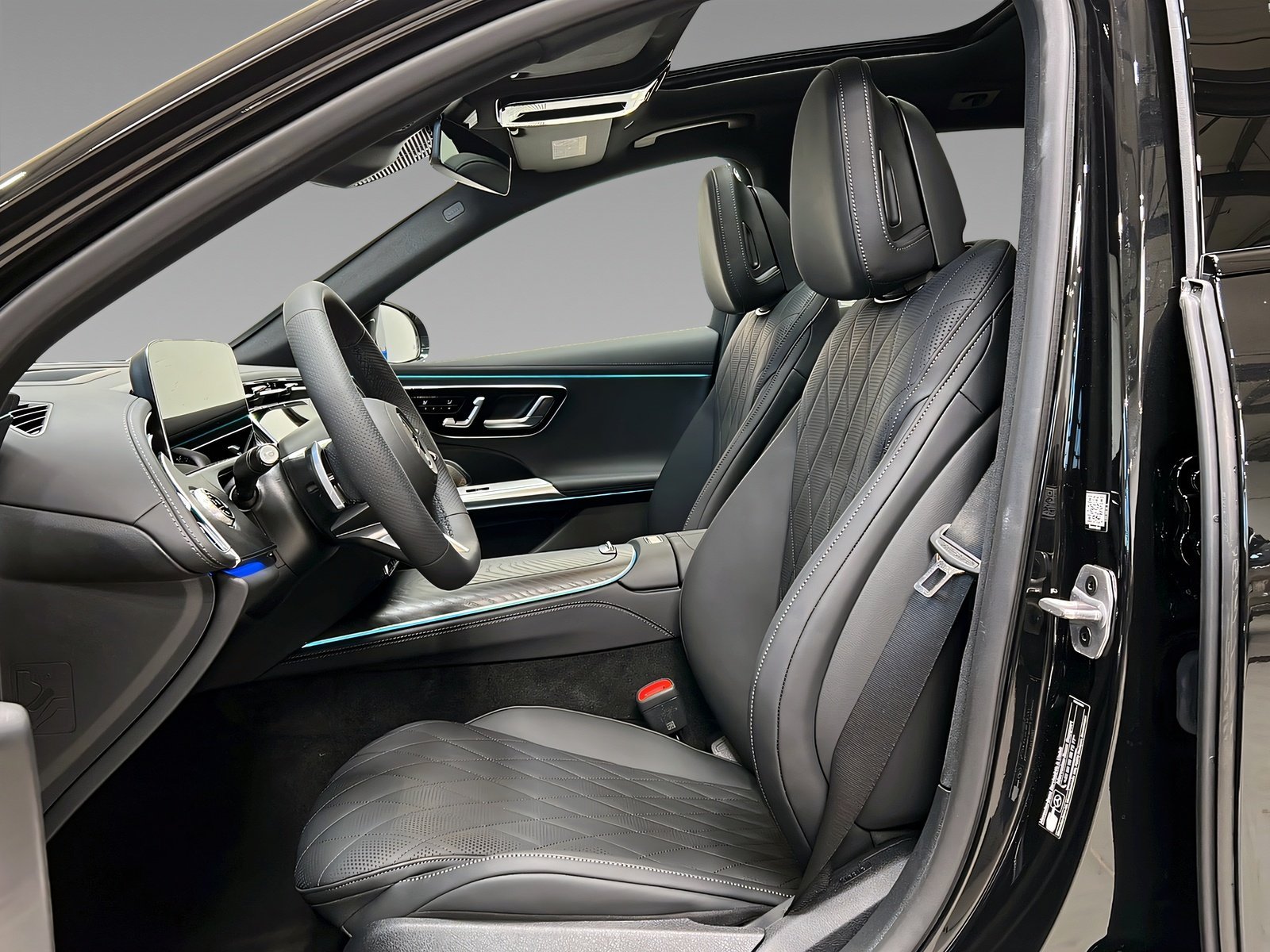 E 450d 4M T AMG+DIST+NIGHT+Burm+HuD+StHz+AHK+360 Bild 8