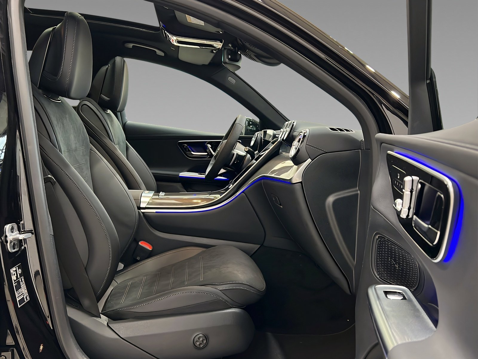 GLC 300de 4M Coupé AMG+DIGTAL+NIGHT+Pano+AHK+360 Bild 14