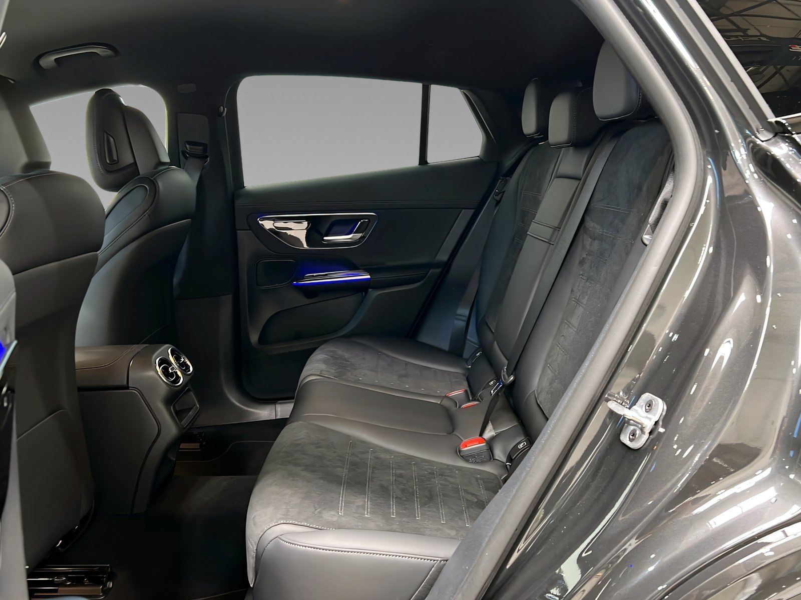 GLC 300de 4M Coupé AMG+NIGHT+LED+Memory+360+AHK Bild 9