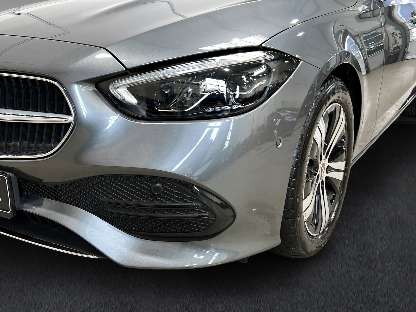 C 220 d 4M T-Modell AVANTGARDE+LED+Kame+Ambi+AHK Bild 3