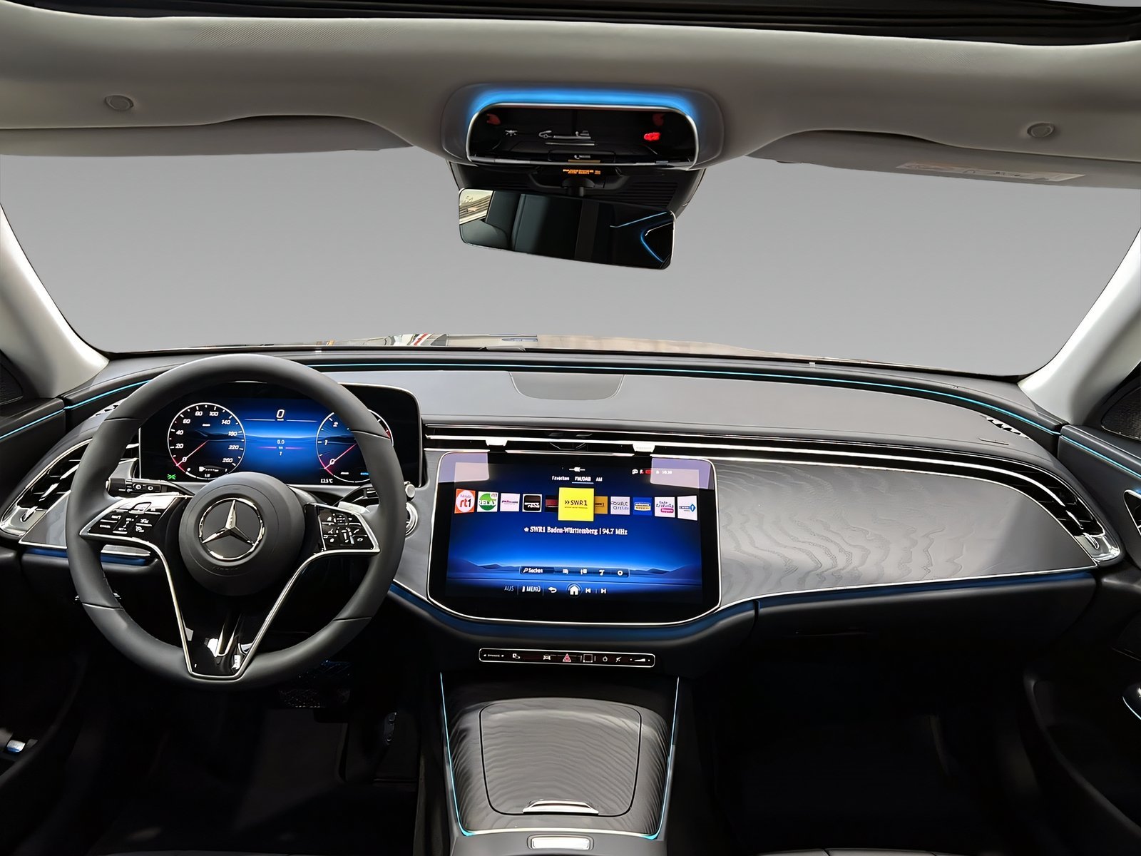 E 220 d T AVANTGARDE+DIGITAL+DISTR+Pano+LrHz+360 Bild 10