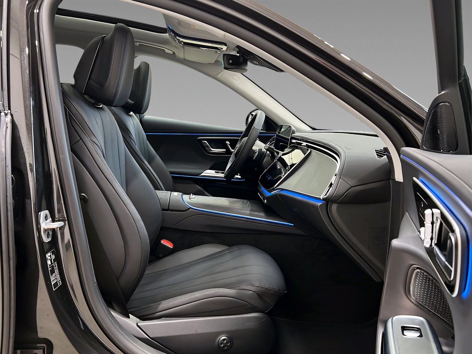 E 220 d T AVANTGARDE+DIGITAL+DISTR+Pano+LrHz+360 Bild 14