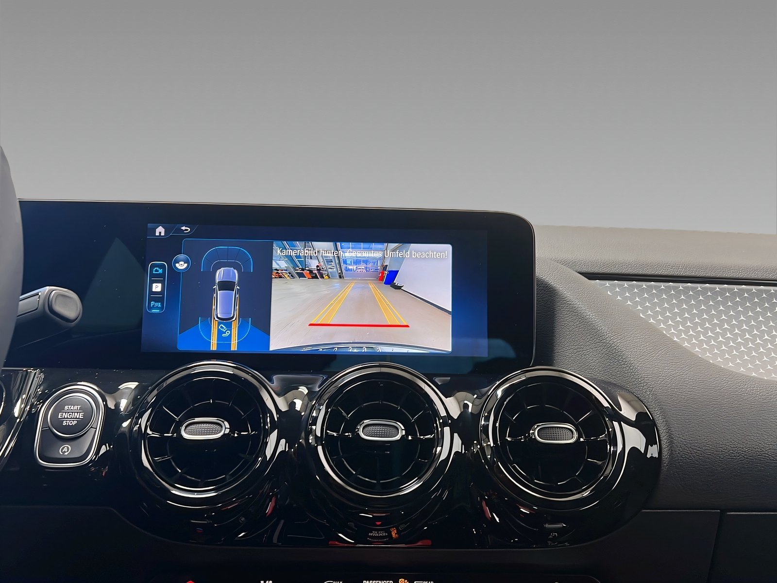 GLA 200 MBUX+LED+PARKTRONIC+Kamera+SHz+AHK Bild 15