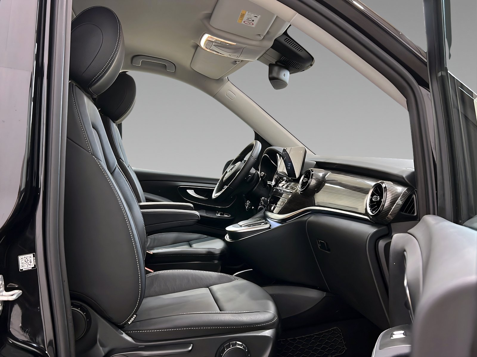 V 300 d 4M Extral. AVANTGARDE+DISTR+TotW+AHK+360 Bild 12