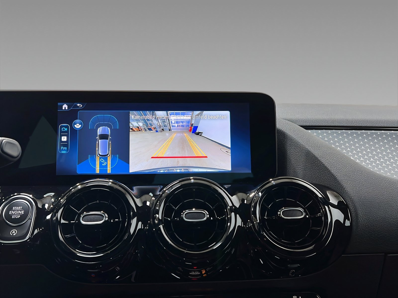 GLA 200 MBUX+LED+PARKTRONIC+Kamera+SHz+AHK Bild 12