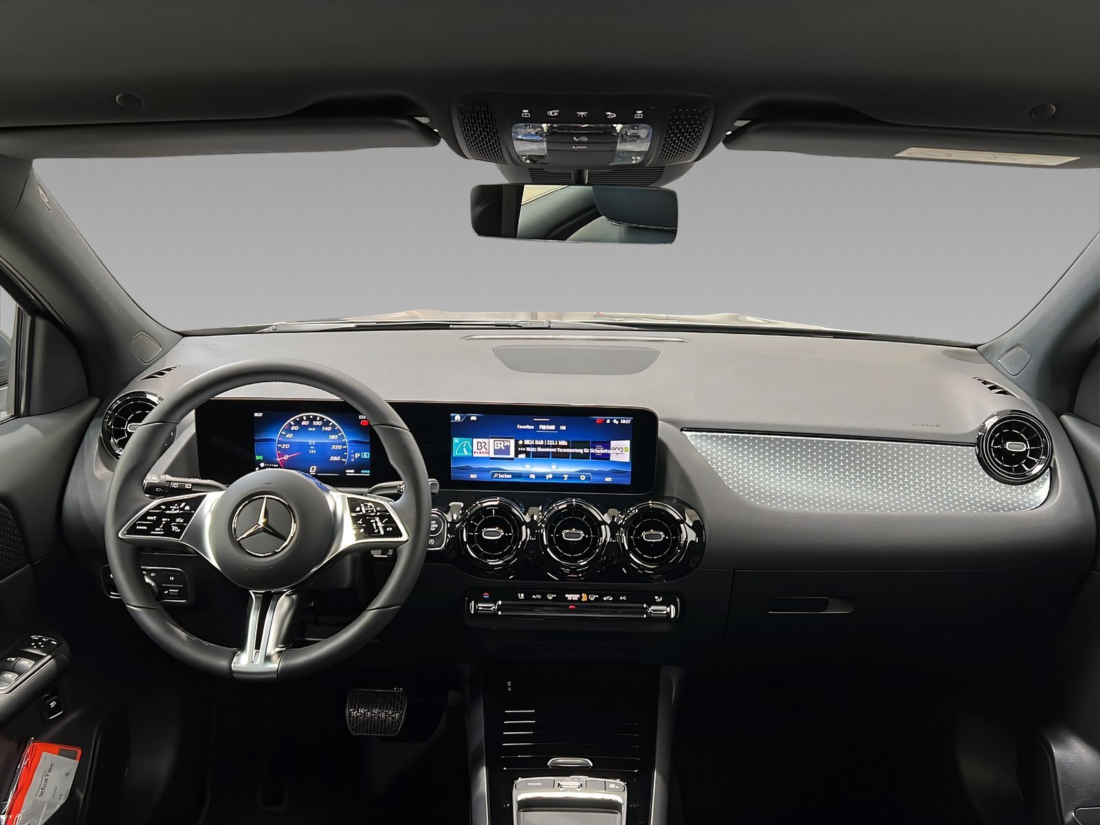 GLA 200 MBUX+LED+PARKTRONIC+Kamera+SHz+AHK Bild 10