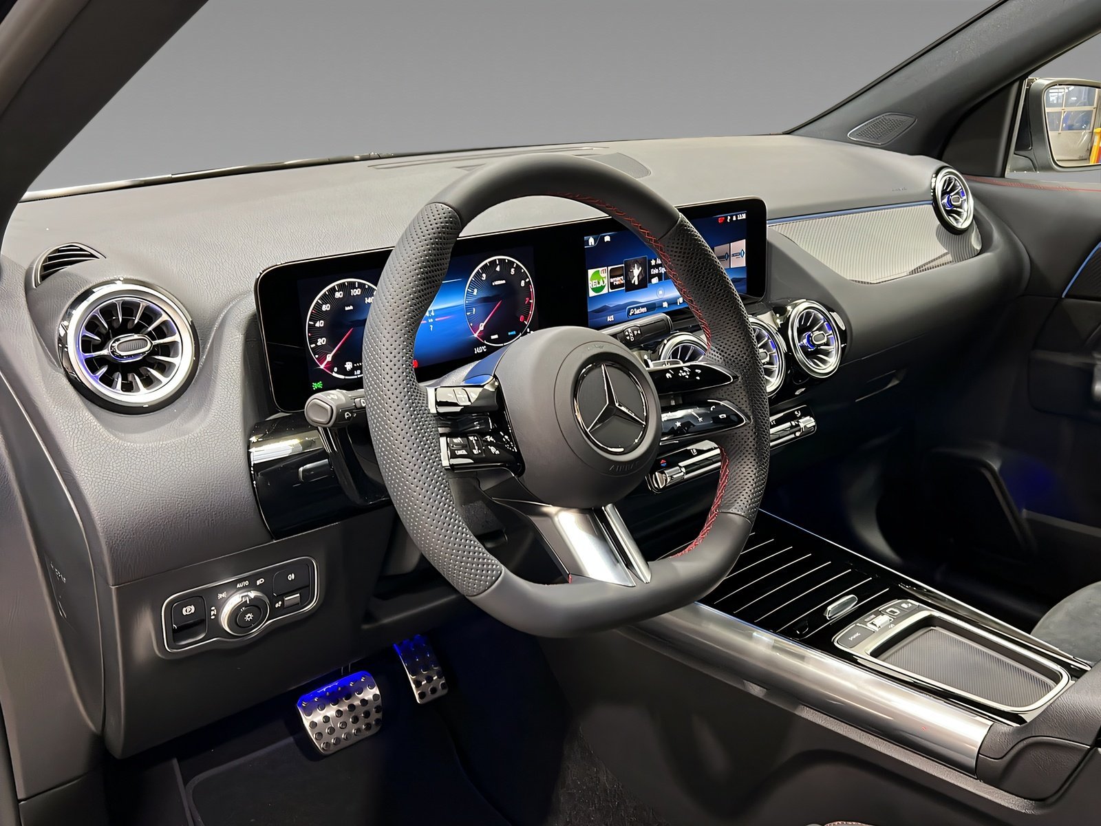 GLA 200 d AMG+LED+Ambiente+TotW+DAB+AHK+360° Bild 11