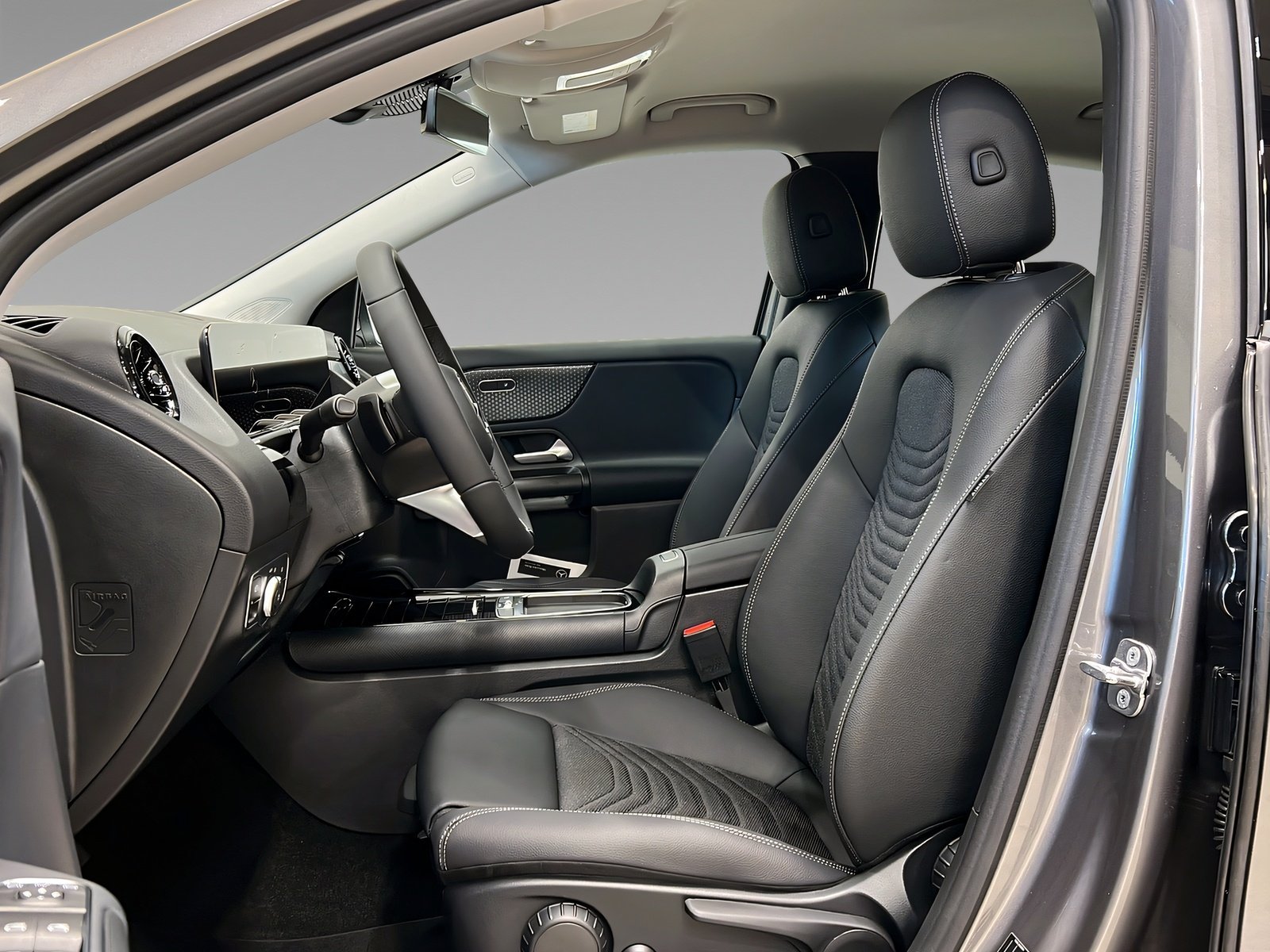 GLA 200 d LED+Rückfahrkamera+Tempomat+Shz+AHK Bild 8