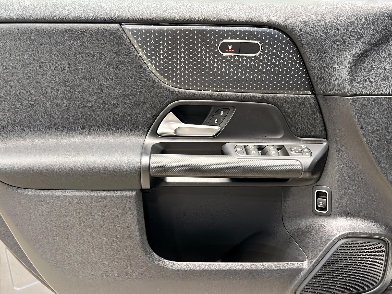 GLA 200 d LED+Rückfahrkamera+Tempomat+Shz+AHK Bild 13