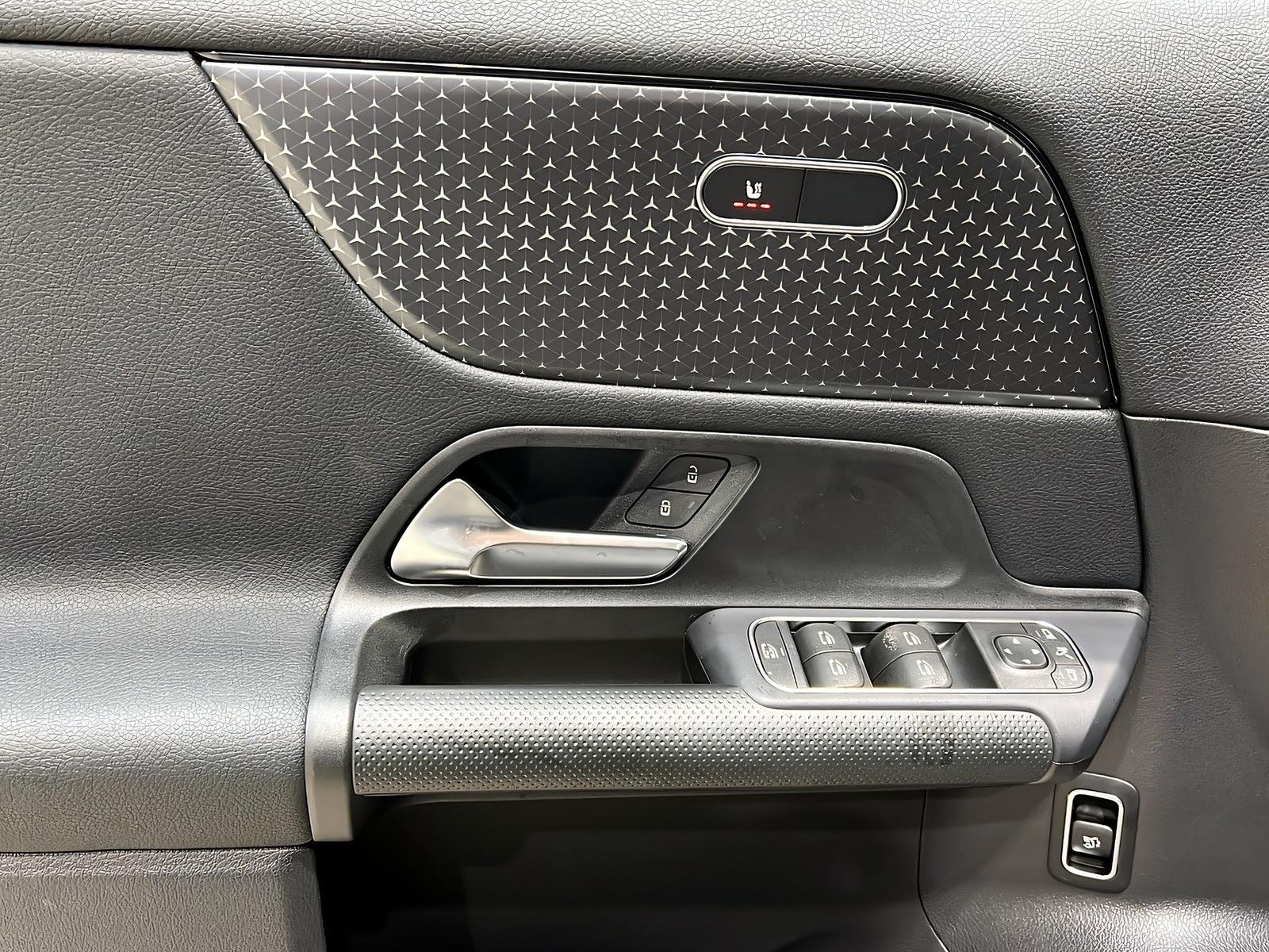 GLA 200 MBUX+LED+EASY-PACK+Kamera+AHK Bild 13