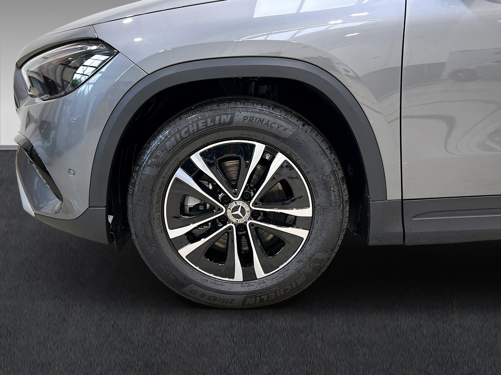 GLA 200 LED+PARKTRONIC+Kamera+DAB+AHK Bild 7