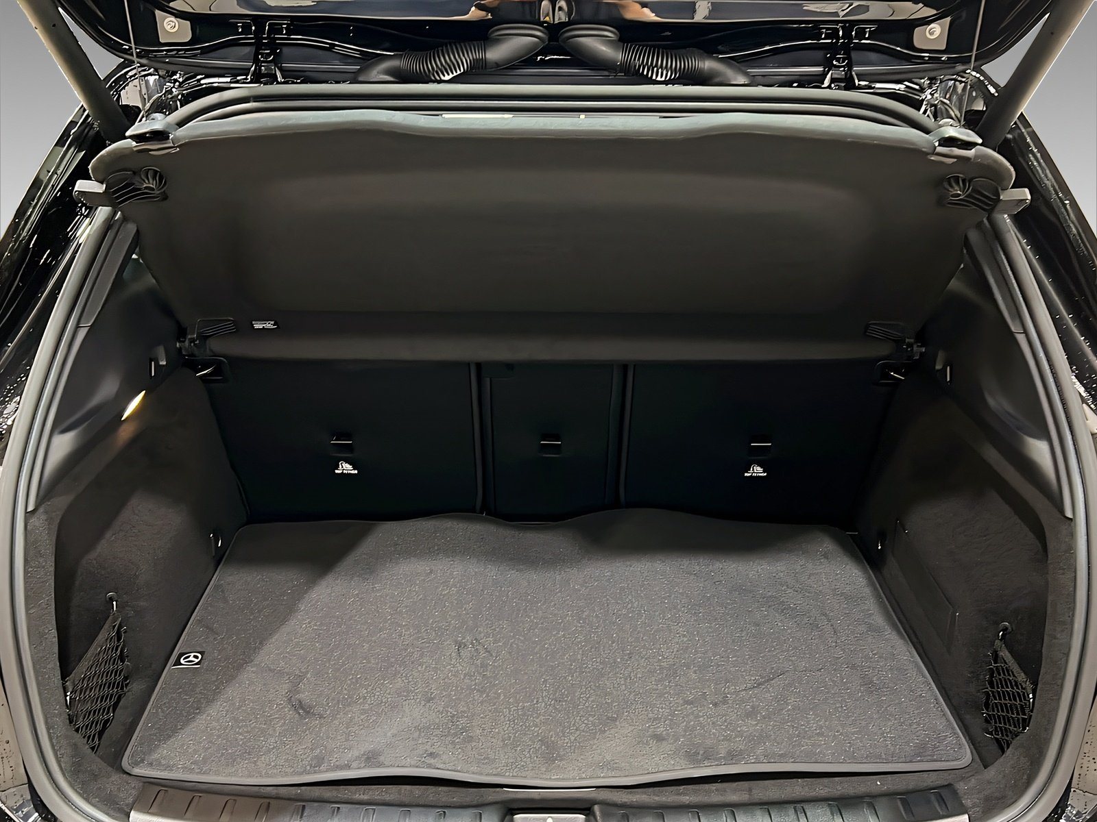 GLA 200 MBUX+LED+EASY-PACK+Kamera+DAB+AHK Bild 6