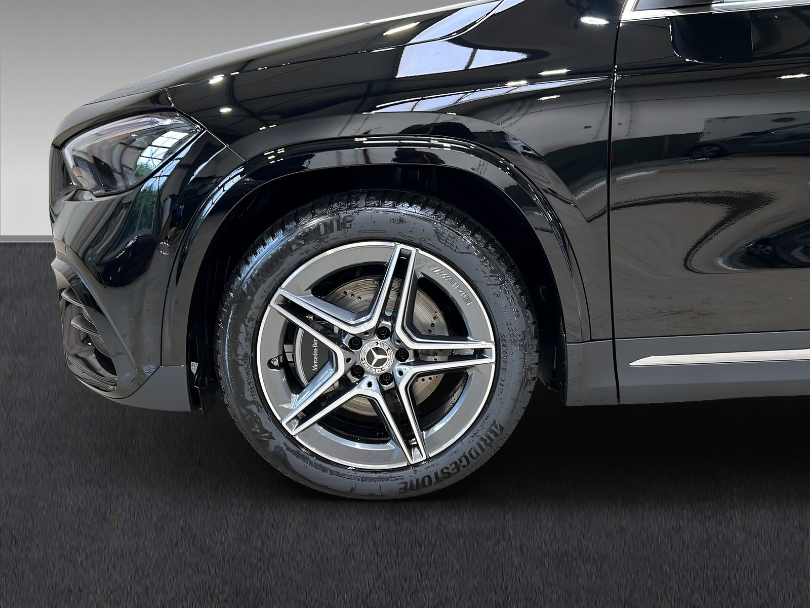 GLA 200 AMG+LED+Ambiente+CarPlay+TotW+AHK+360° Bild 7