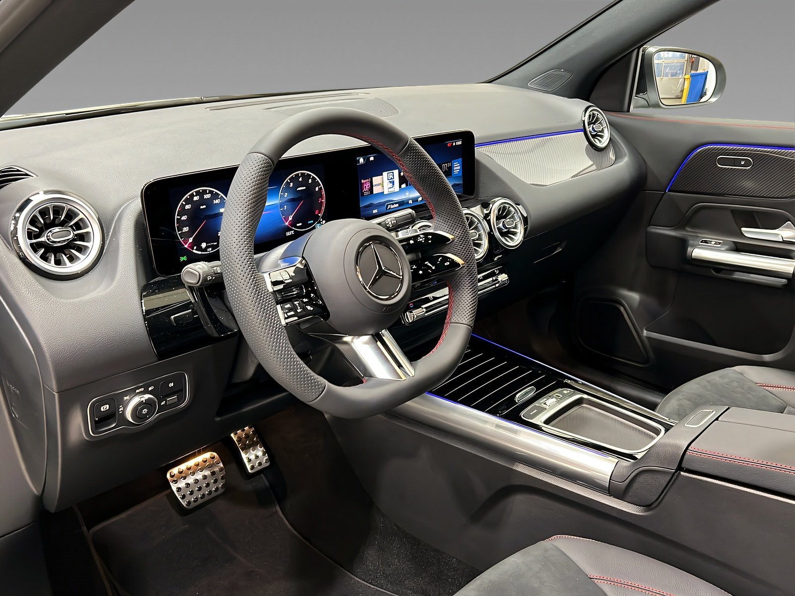 GLA 200 AMG+LED+Ambiente+CarPlay+TotW+AHK+360° Bild 11