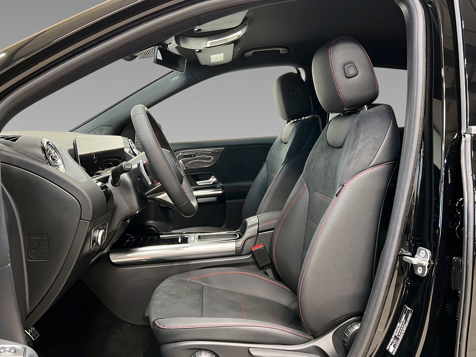 GLA 200 AMG+LED+Ambiente+CarPlay+TotW+AHK+360° Bild 8