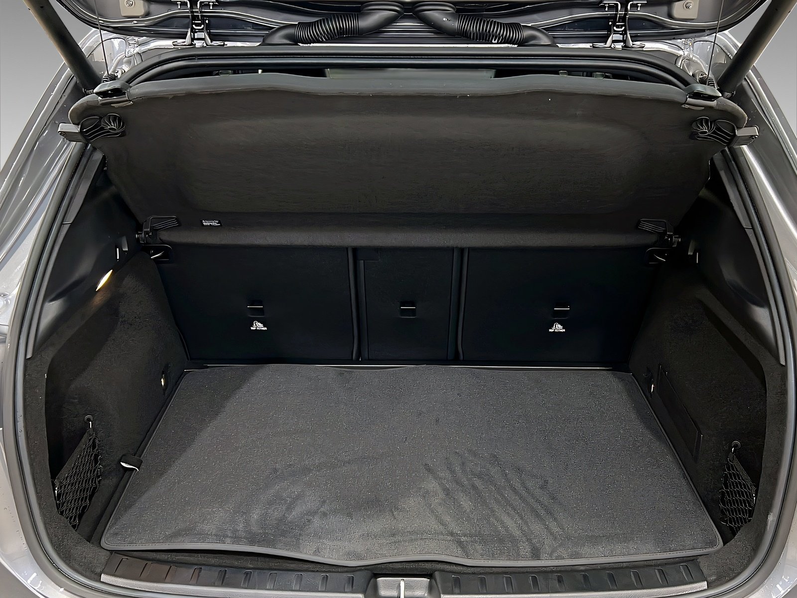 GLA 200 AMG+LED+Ambiente+CarPlay+TotW+AHK+360° Bild 6