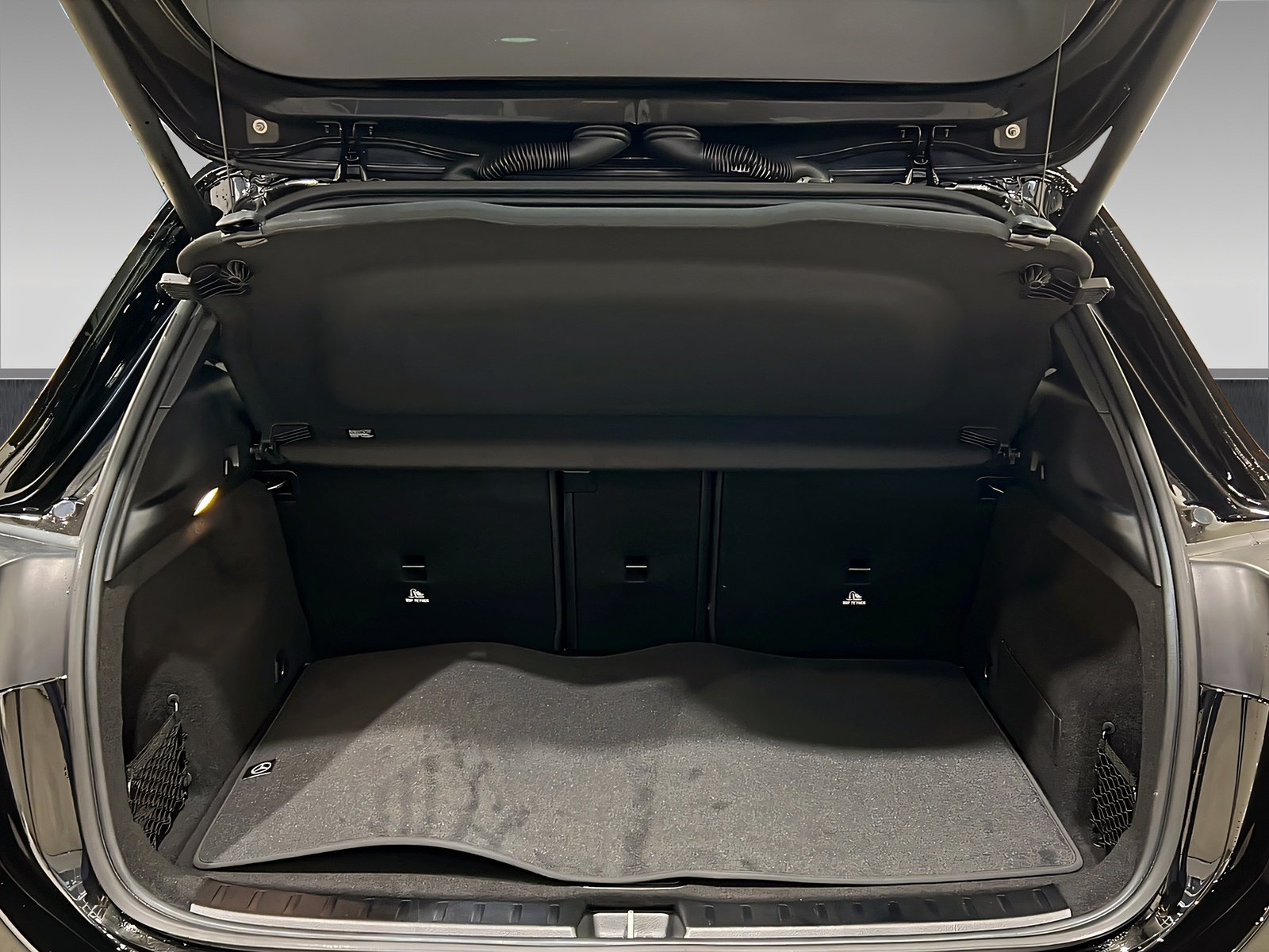 GLA 200 AMG+MBUX+LED+CarPlay+Ambi+TotW+AHK+360° Bild 6