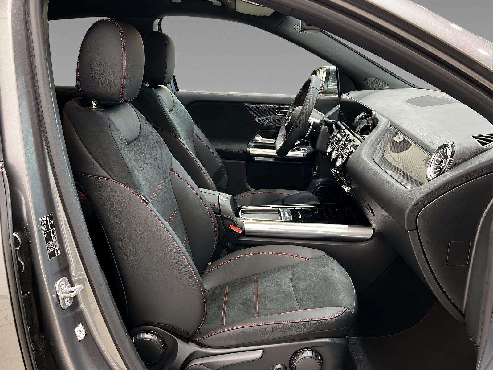 GLA 200 AMG+LED+Ambiente+CarPlay+TotW+AHK+360° Bild 14