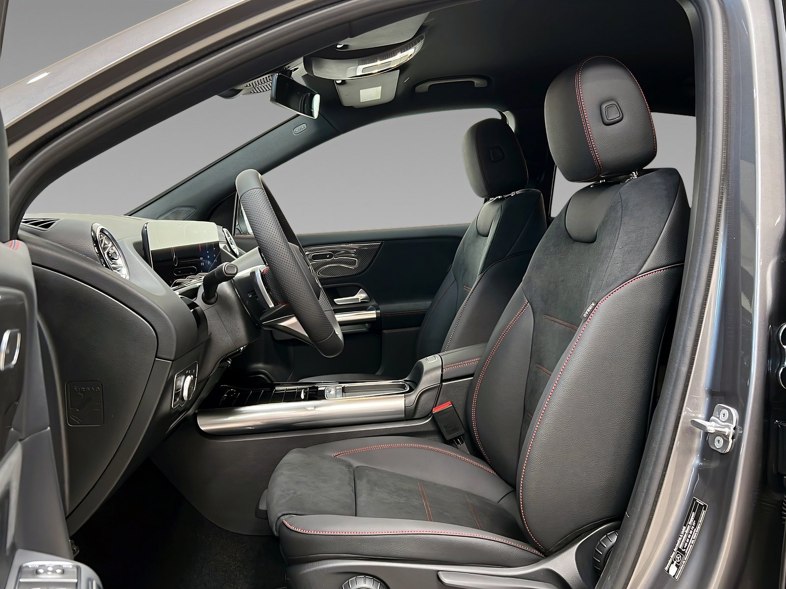 GLA 200 AMG+LED+Ambiente+TotW+AHK+360° Bild 8