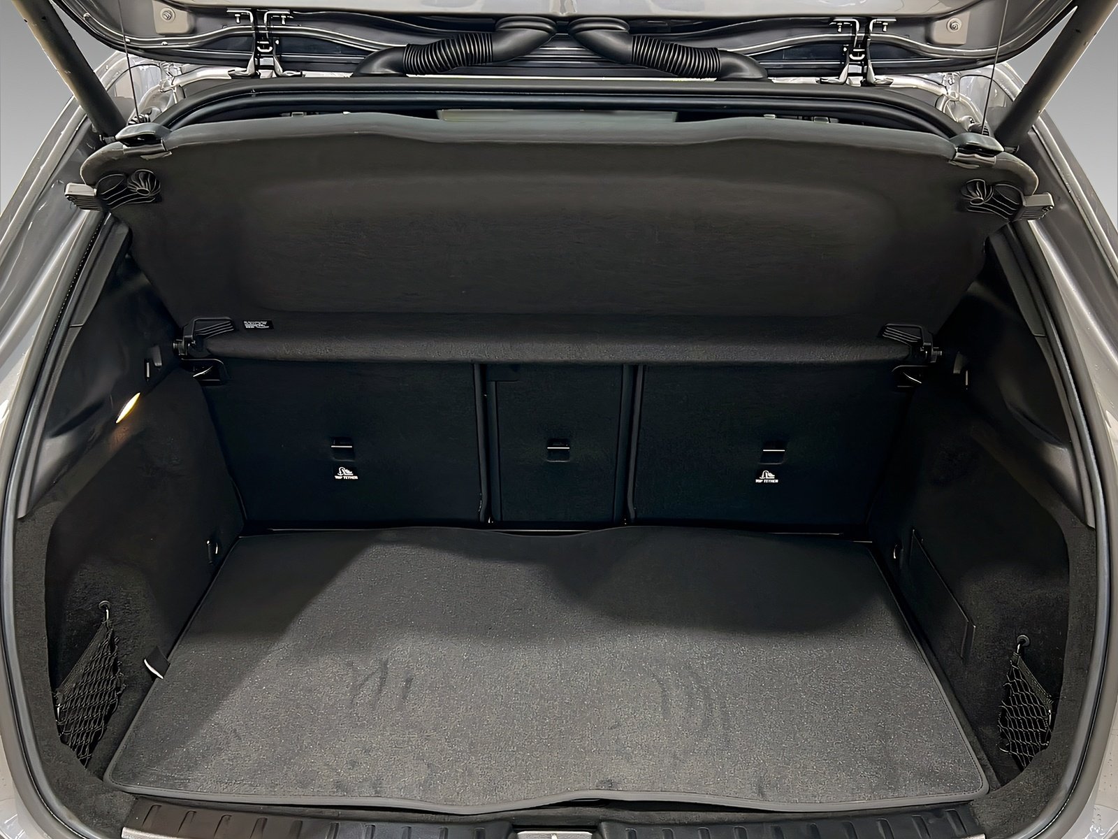 GLA 200 AMG+LED+CarPlay+Ambiente+TotW+AHK+360° Bild 6