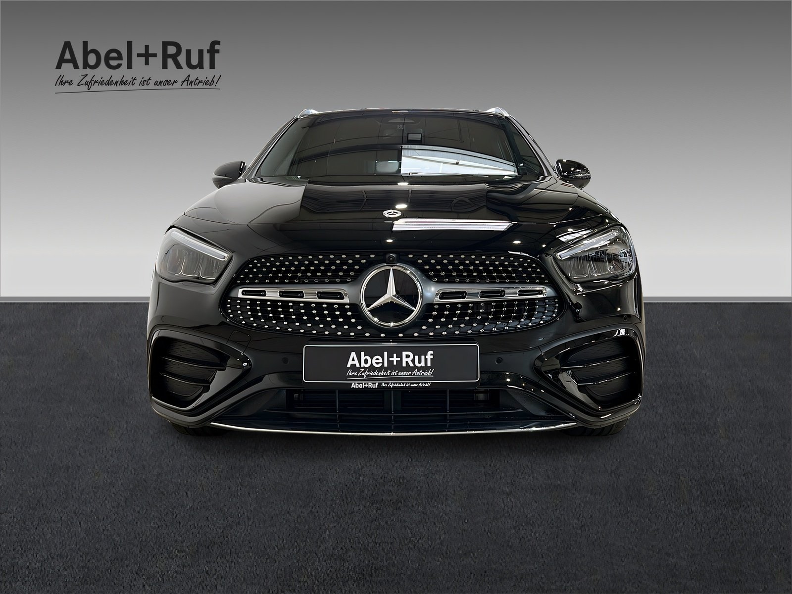 GLA 200 d AMG+LED+Ambiente+CarPlay+TotW+AHK+360 Bild 2