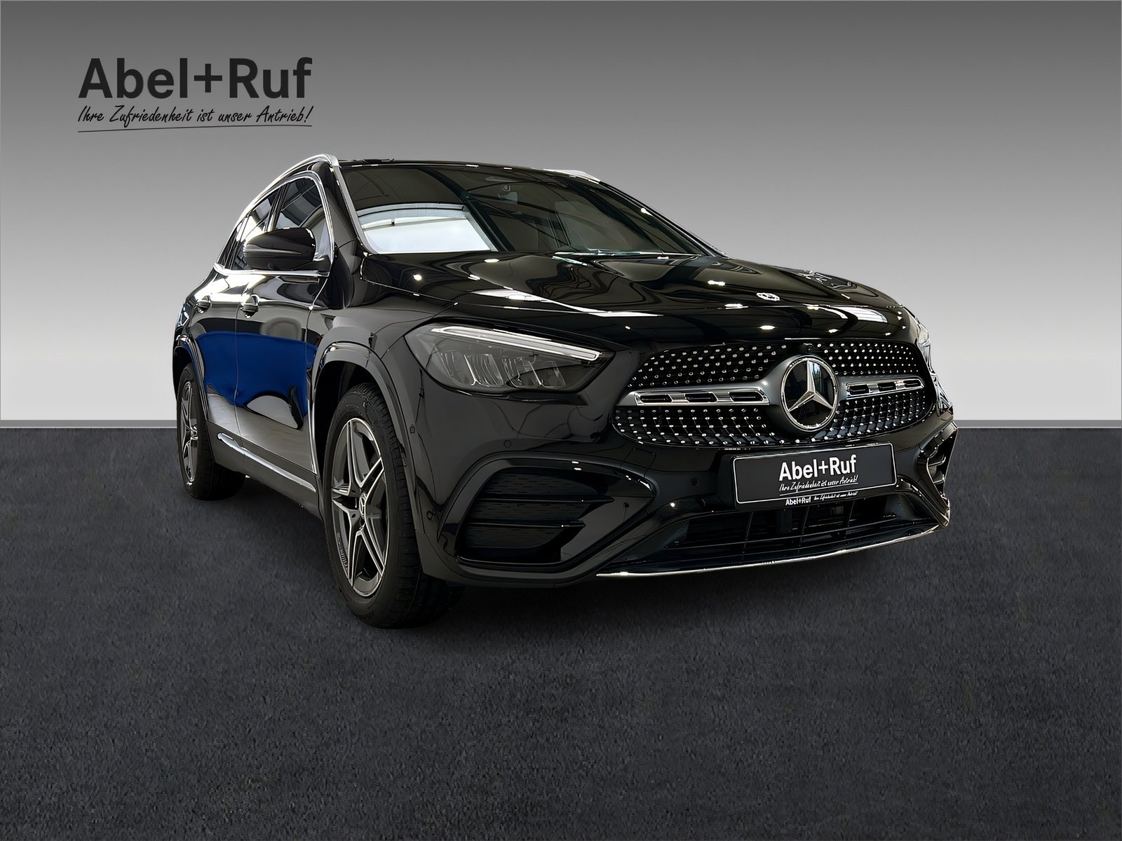 GLA 200 d AMG+LED+Ambiente+CarPlay+TotW+AHK+360 Bild 3