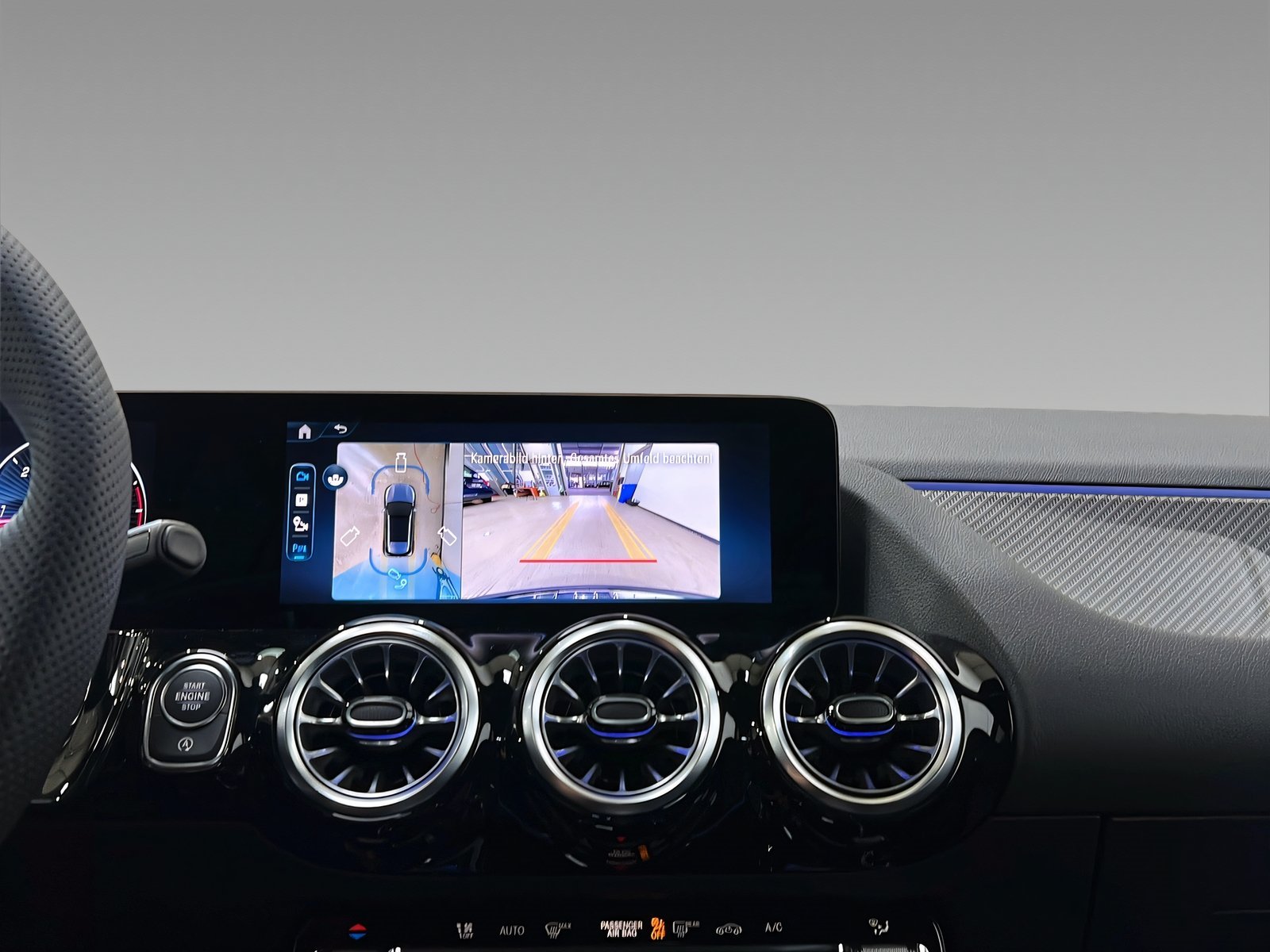 GLA 200 d AMG+LED+Ambiente+CarPlay+TotW+AHK+360 Bild 12