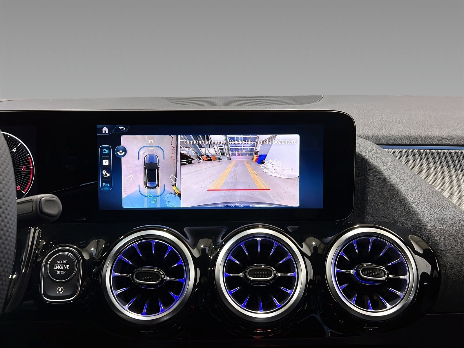 GLA 200 d AMG+LED+Ambiente+CarPlay+TotW+AHK+360° Bild 12