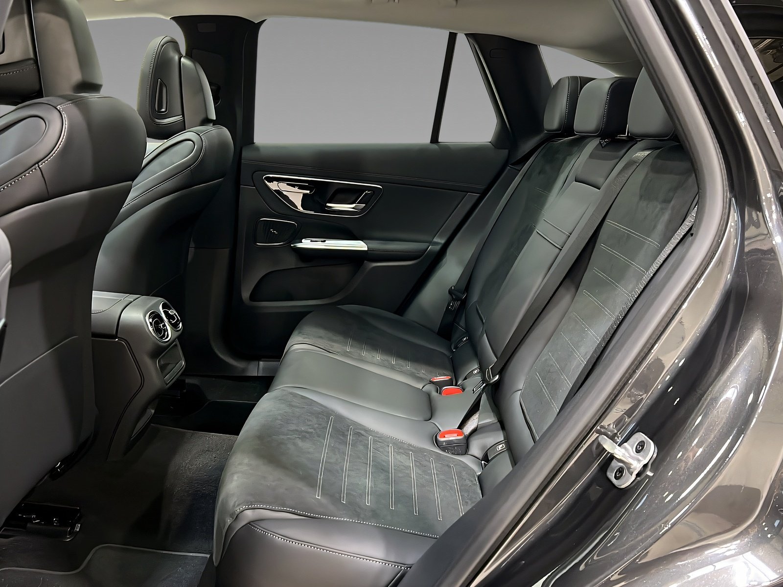 GLC 220 d 4M AMG+Night+Memo+Pano+TotW+AHK+360° Bild 9