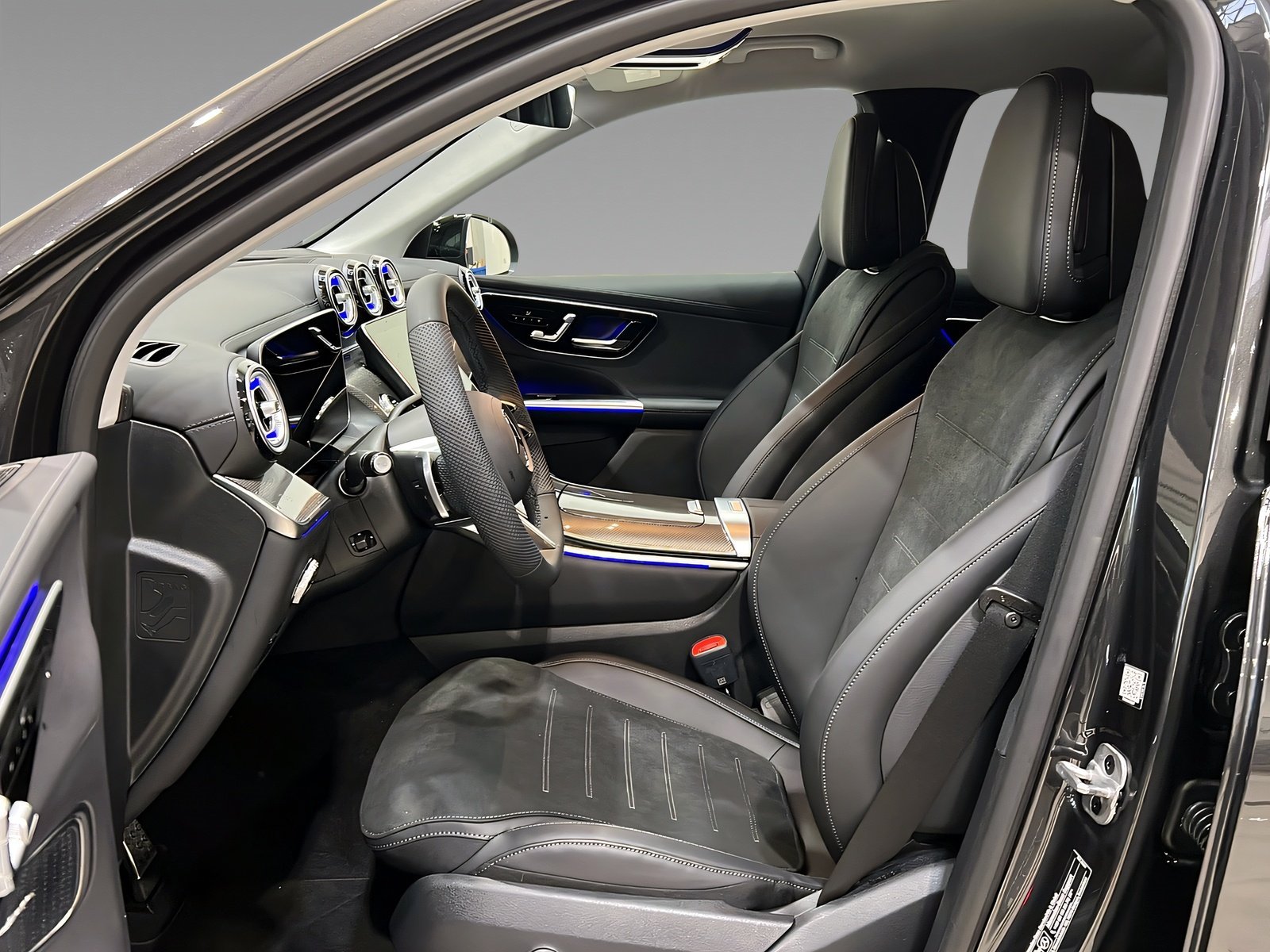 GLC 200 d 4M AMG+LED+NIGHT+Memo+Ambi+AHK+360° Bild 8