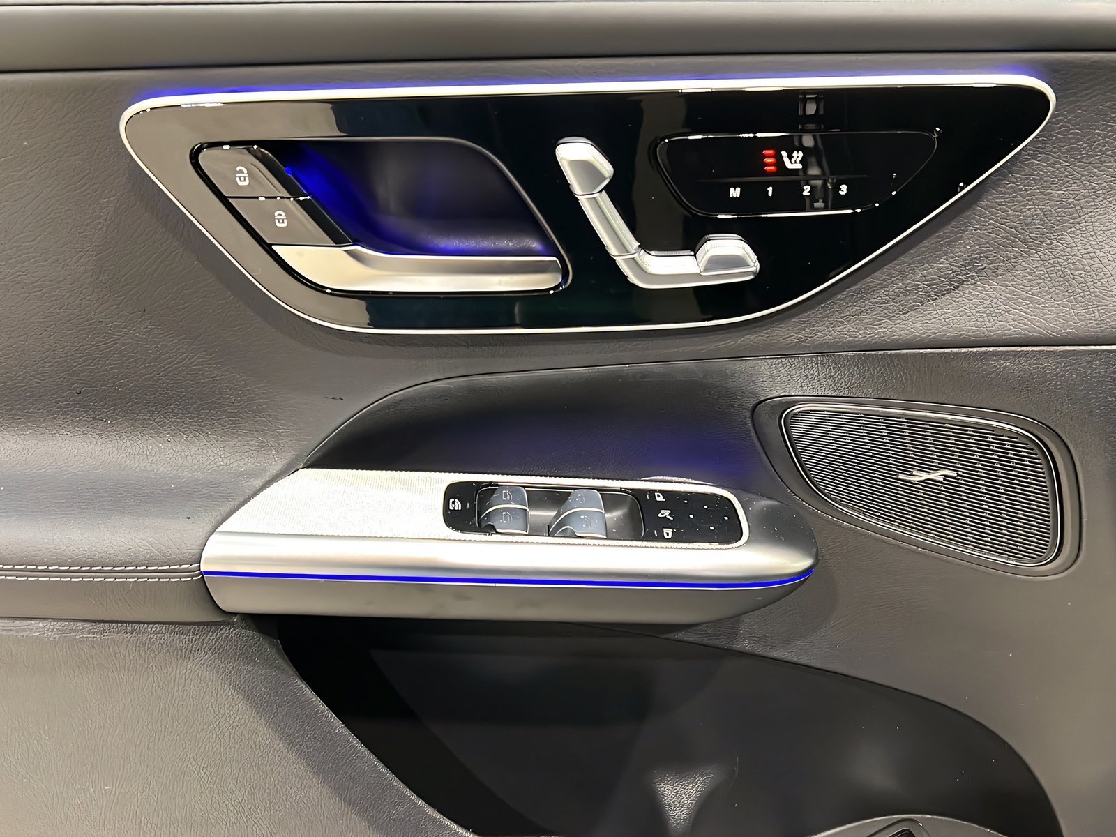 GLC 200 d 4M AMG+LED+NIGHT+Memo+Ambi+AHK+360° Bild 13