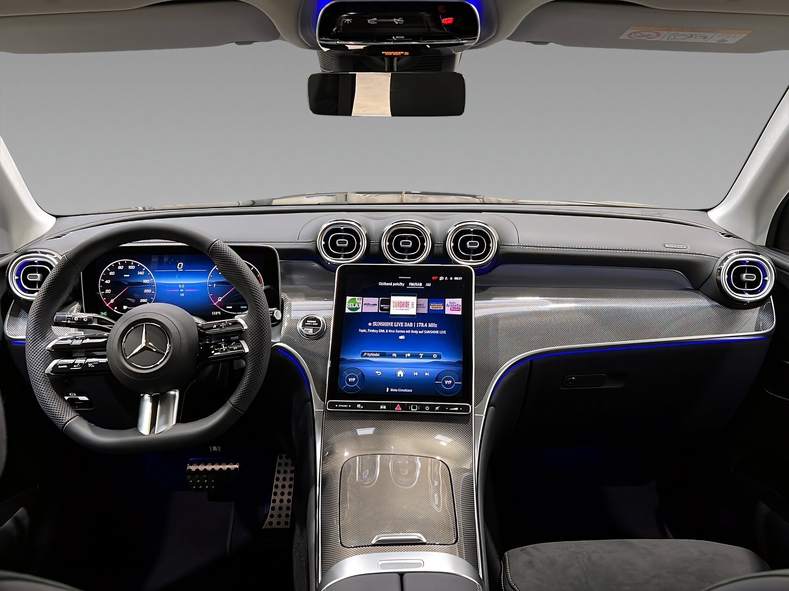 GLC 200 d 4M AMG+LED+NIGHT+Memo+Ambi+AHK+360° Bild 10