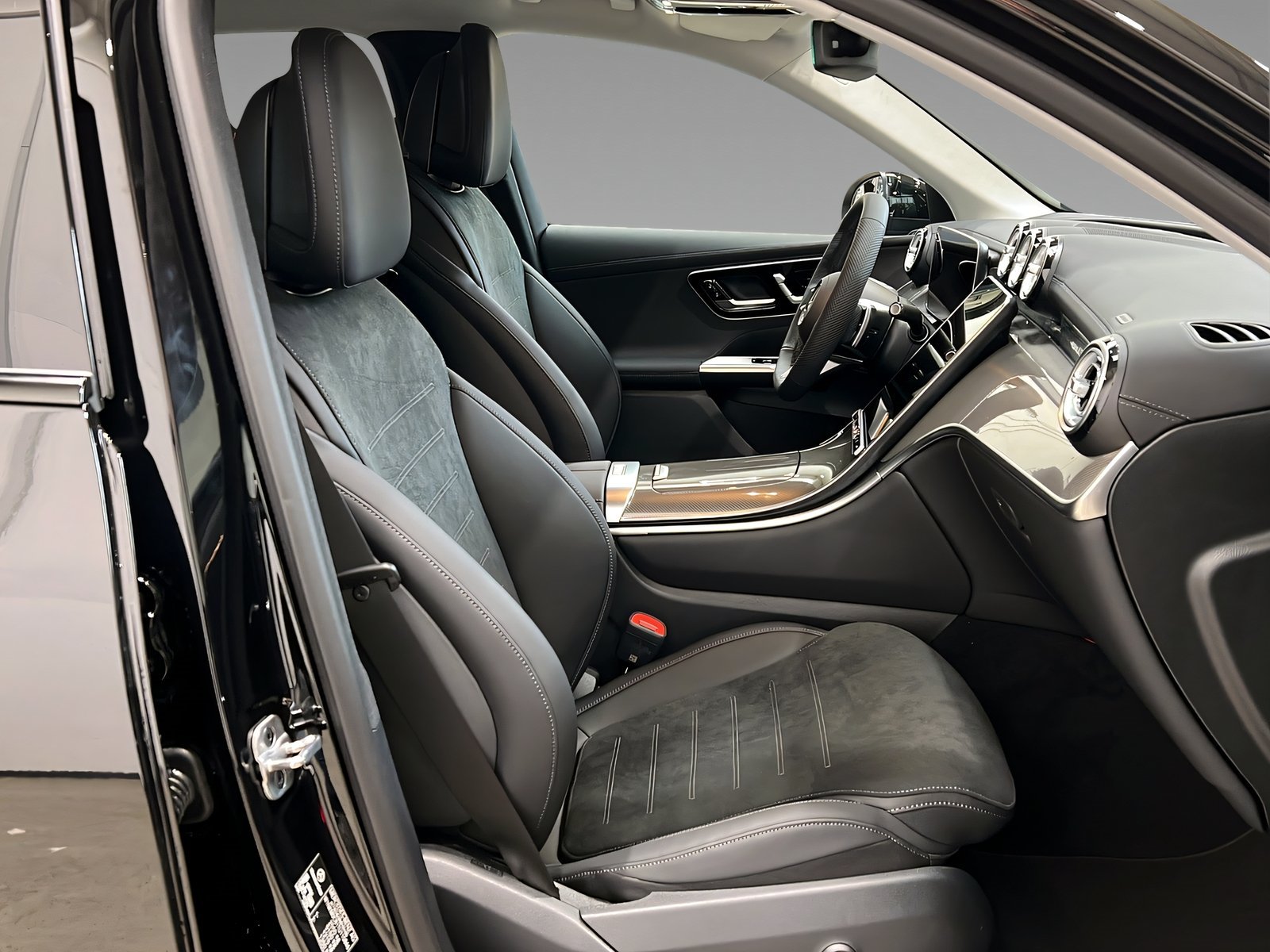 GLC 200 d 4M AMG+LED+NIGHT+Memo+Ambi+TotW+AHK Bild 14