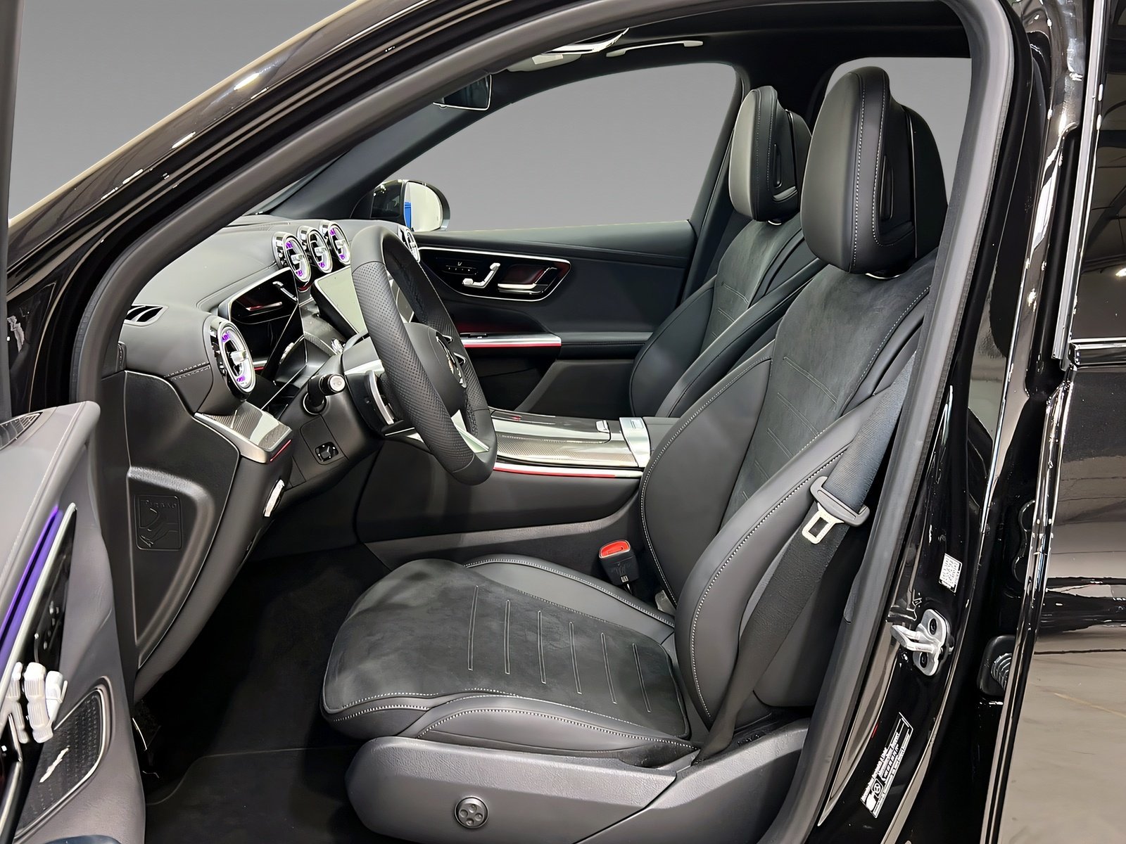 GLC 300de 4M AMG+LED+NIGHT+Pano+Ambi+TotW+AHK Bild 8