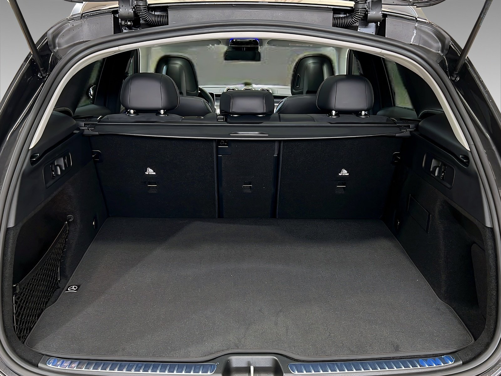 GLC 200 4M EDITION AMG+LED+NIGHT+PANO-SHD+AHK Bild 6