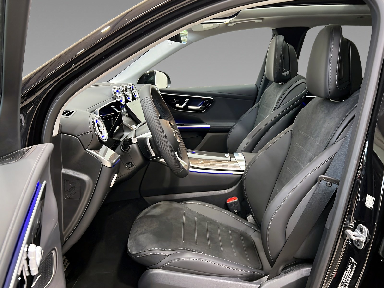 GLC 200 4M AMG+LED+NIGHT+Pano+TotW+AHK+360° Bild 8