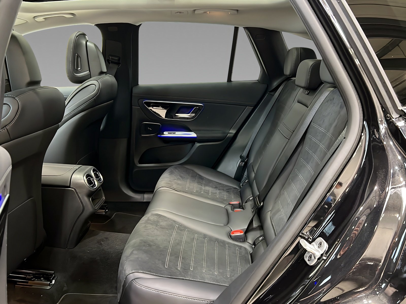 GLC 200 4M AMG+LED+NIGHT+Pano+TotW+AHK+360° Bild 9