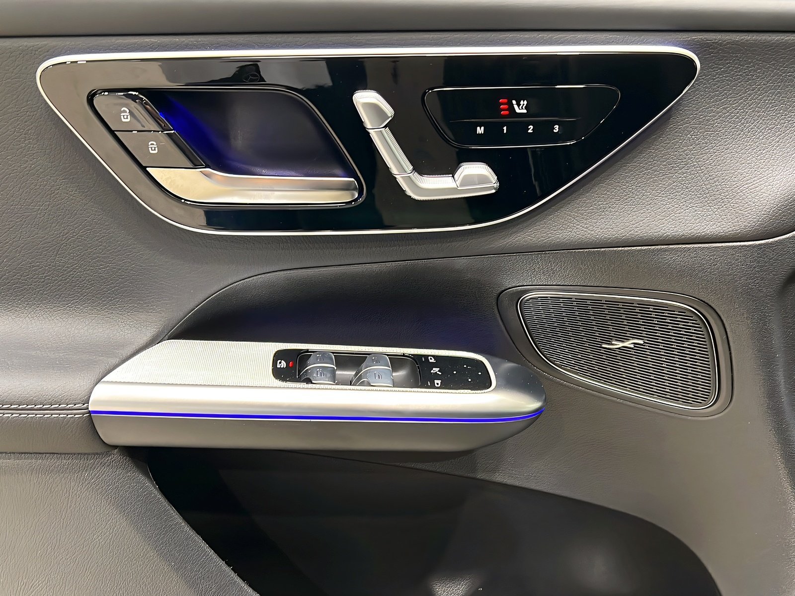 GLC 200 4M AMG+LED+NIGHT+Pano+TotW+AHK+360° Bild 13