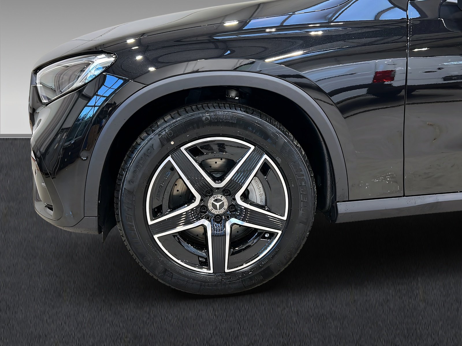 GLC 200 4M AMG+LED+NIGHT+Pano+Ambi+TotW+AHK+360° Bild 7
