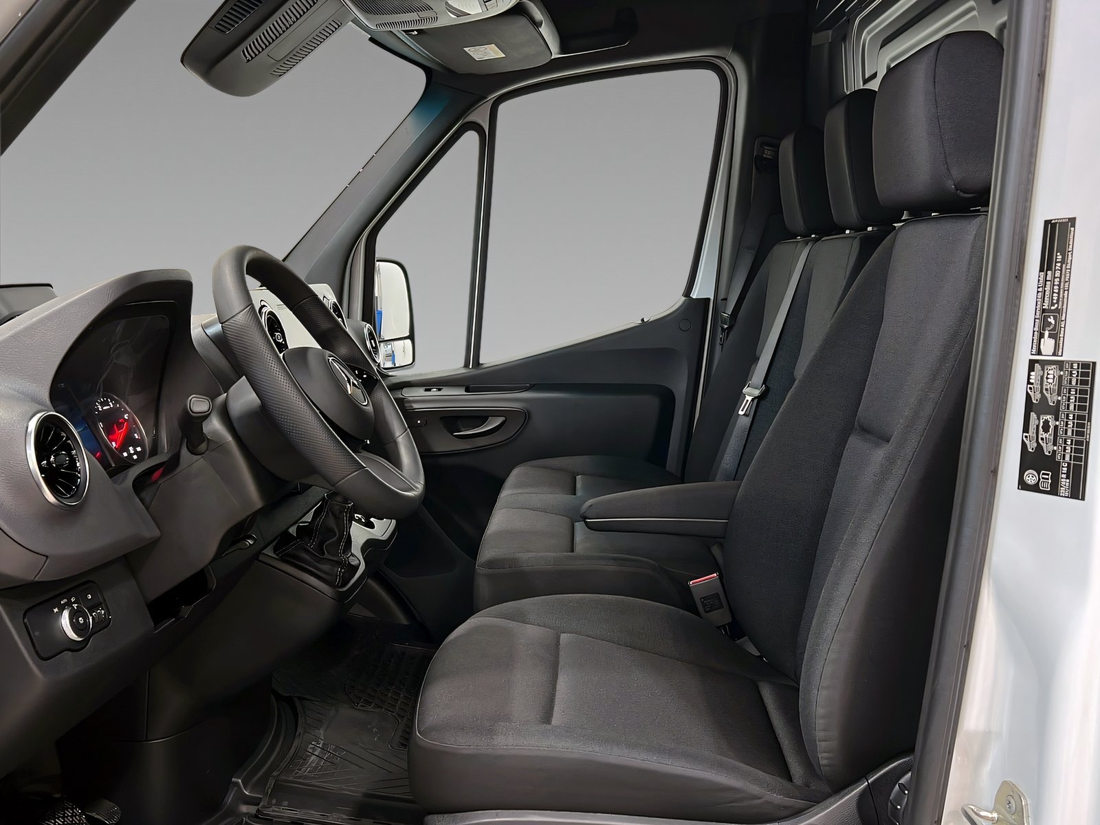 Sprinter 315 CDI Kasten BASE L2H2 Kame+TotW+DAB Bild 8