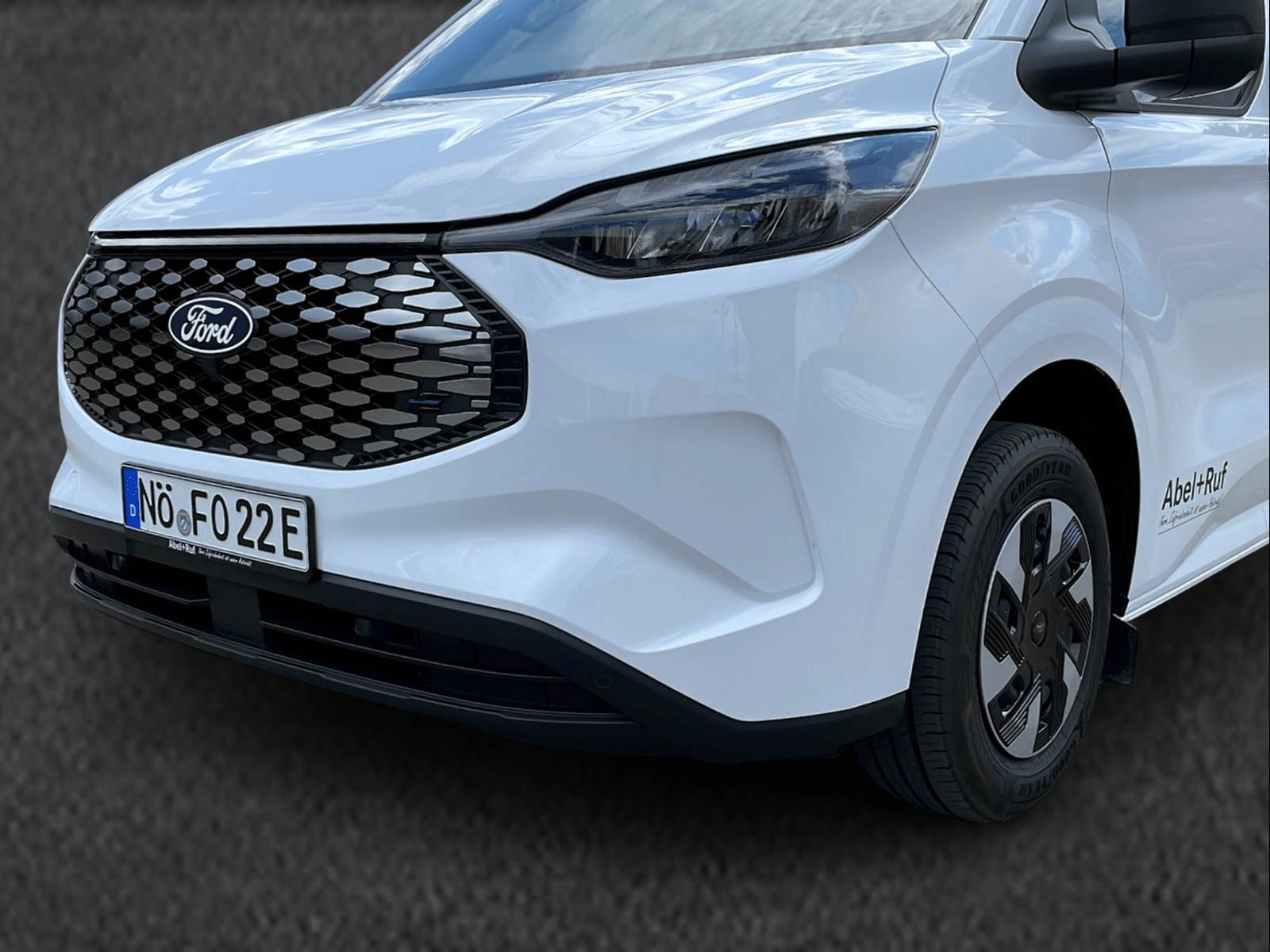 Custom Kasten L1+Rückfahrkamera+LED+CarPlay+PDC Bild 3